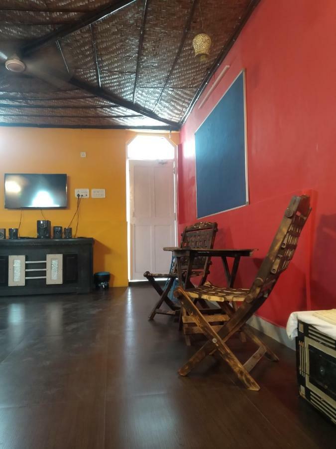 Bunk Hostel Delhi Yeni Delhi Dış mekan fotoğraf