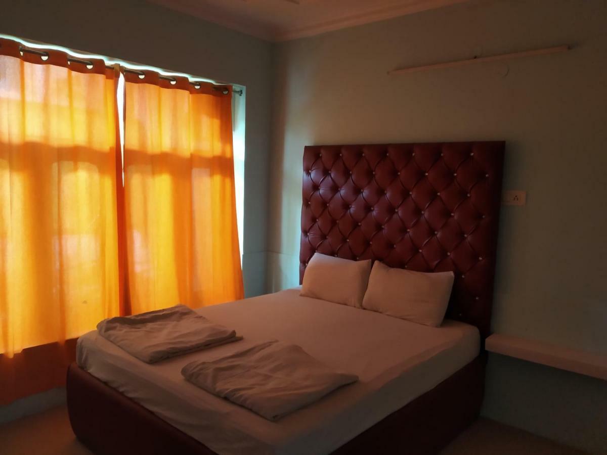 Bunk Hostel Delhi Yeni Delhi Dış mekan fotoğraf