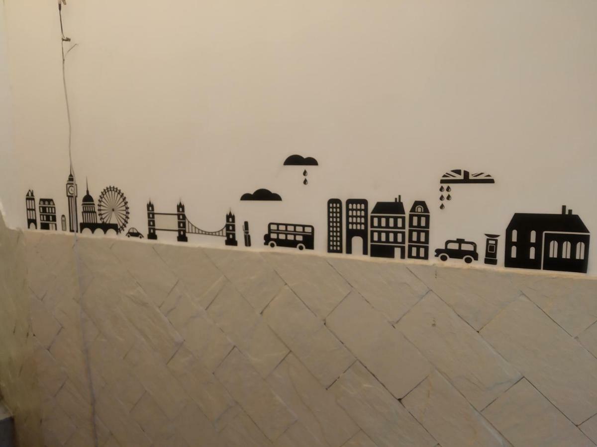 Bunk Hostel Delhi Yeni Delhi Dış mekan fotoğraf